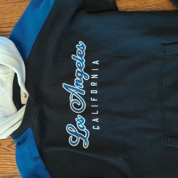 Los Angeles California Men's Black and Blue Hoodie - Picture 4 of 8